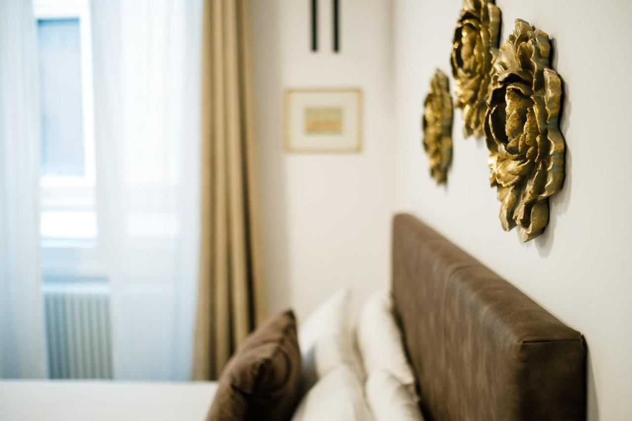 Casa Leoncino B&B ローマ エクステリア 写真