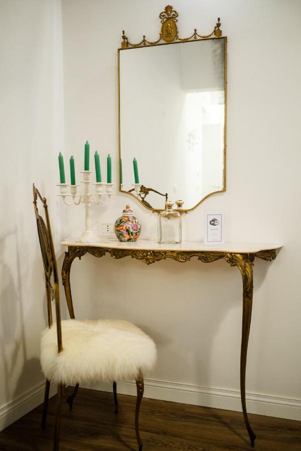 Casa Leoncino B&B ローマ エクステリア 写真
