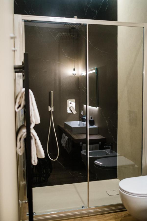 Casa Leoncino B&B ローマ エクステリア 写真